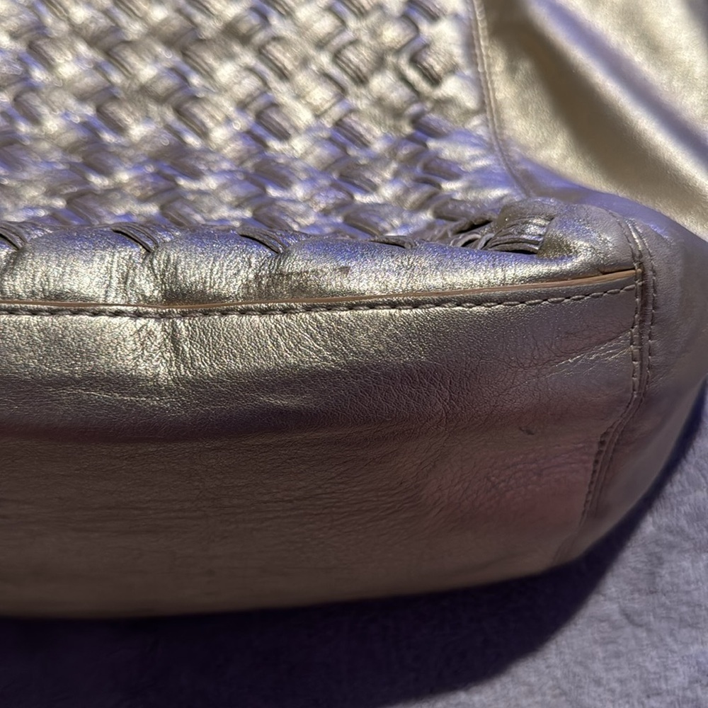 COACH- North South Metallic Woven Leather Gold‎ Leather Shoulder Bag Tote F17099 - Picture 13 of 17